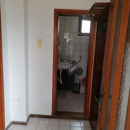 Stan Apartamento Sremska Mitrovica Exterior foto